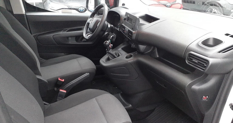 Toyota Proace City Verso cena 77900 przebieg: 88770, rok produkcji 2020 z Sokołów Małopolski małe 191